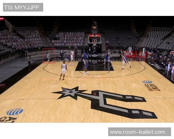 骑士全队齐心协力11人轮换10人得分9人上双轻松取得大胜