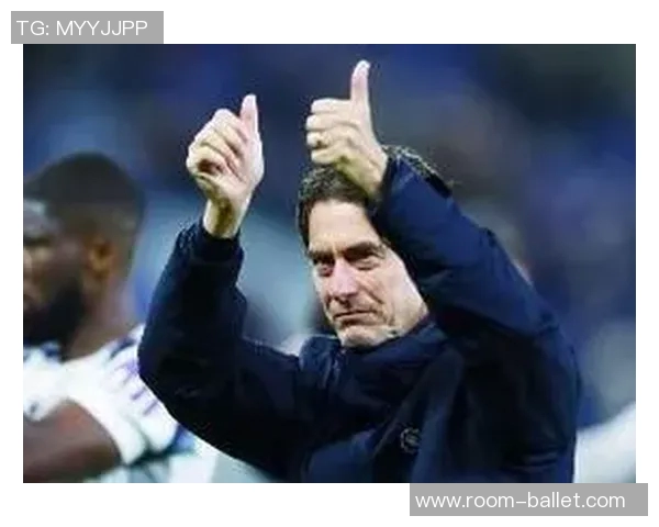 弗兰克透露本坦库尔腿筋伤势严重库杜斯需待国际比赛日后复出