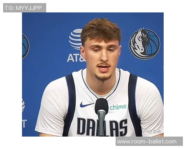 瓦兰表现出色展现首发实力但仍需担任约基奇替补角色 瓦兰表现出色展现首发实力但仍需担任约基奇替补角色