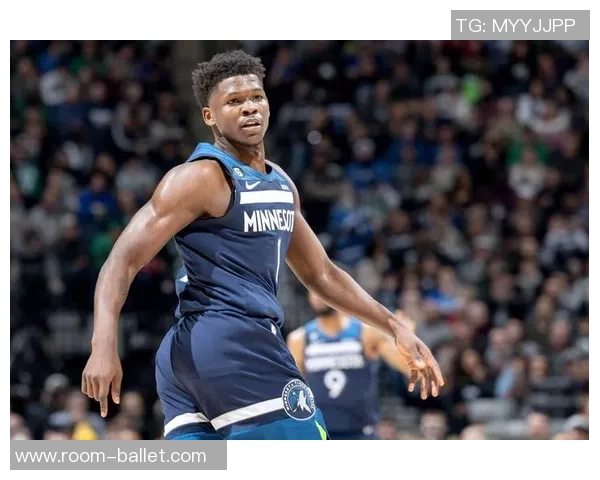 狄龙赛季技犯已达15个全联盟第一再犯将触发禁赛警报 狄龙赛季技犯已达15个全联盟第一再犯将触发禁赛警报